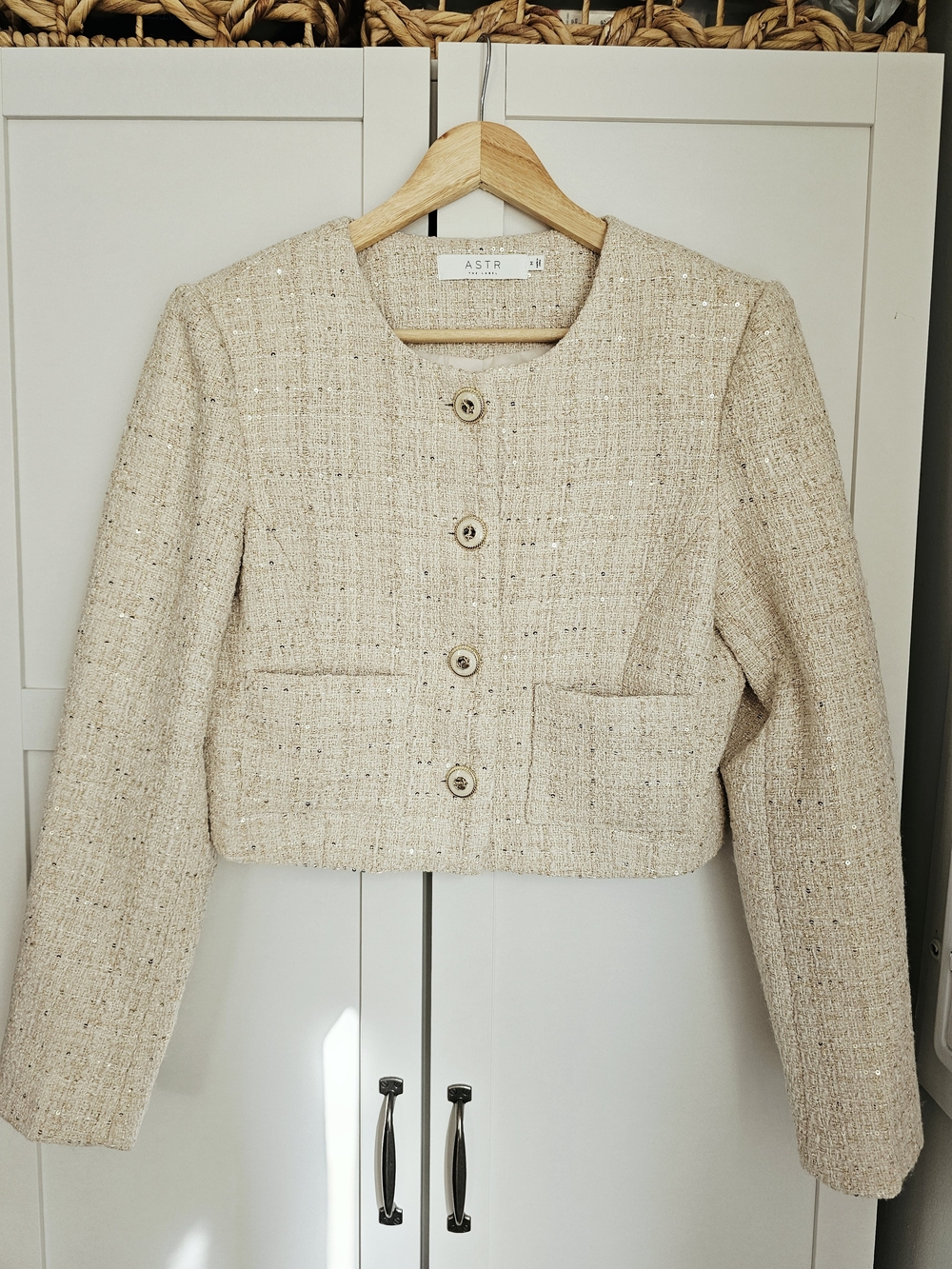 ASTR the Label Milena Cropped Tweed Jacket Cream Gold Sequins Size M